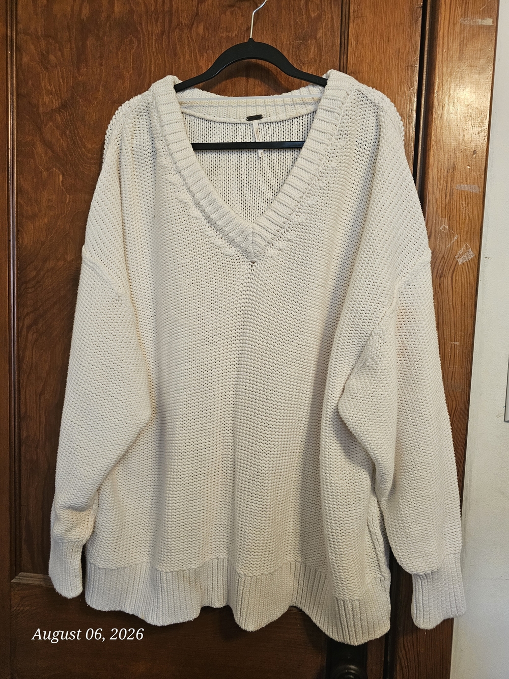 Free People Cream V-Neck Chunky Knit Sweater